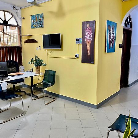 Bed and Breakfast Kelele Square Zanzibar Exterior foto