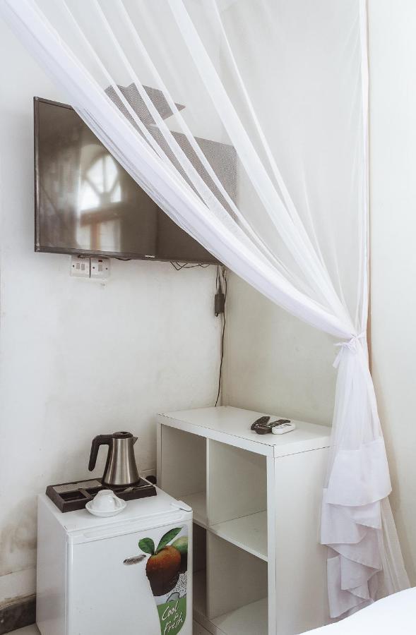 Bed and Breakfast Kelele Square Zanzibar Exterior foto